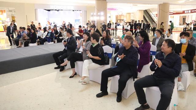 圣美伦香水哪个好闻，圣美伦香水的价格是从多少到多少的（秦淮区举办秋季新品首发首秀暨2021长三角全球创意设计大赛落地仪式）