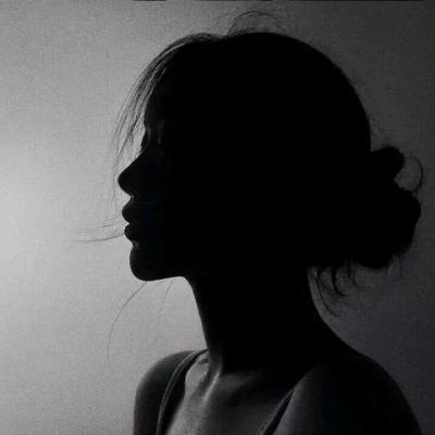 Ronin（浪人）网名，Ronin（浪人）（略丧伤感的英文网名谁能温暖我的梦-可爱点）