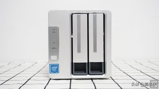 路由器里的DMZ主机是什么意思，无线网dmz主机是什么意思（NAS，你想要知道的都在这里）