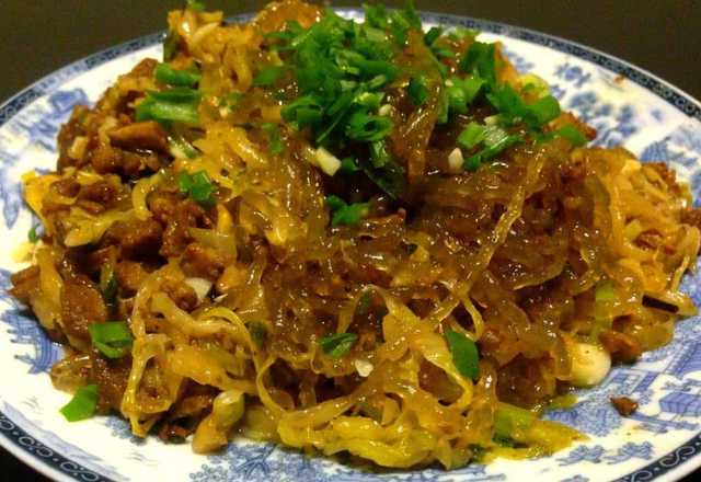 酸菜怎么炒最好吃，酸菜是非常好的配菜