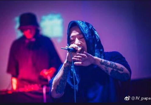 jv是什么意思，jv是什么意思呢（五届IronMic参赛的音乐流浪汉）