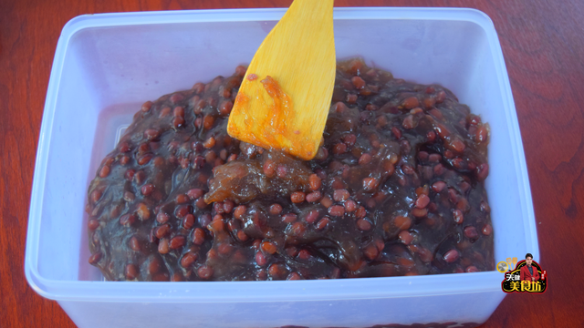 红豆怎么做好吃又简单，红豆这样做太好吃了