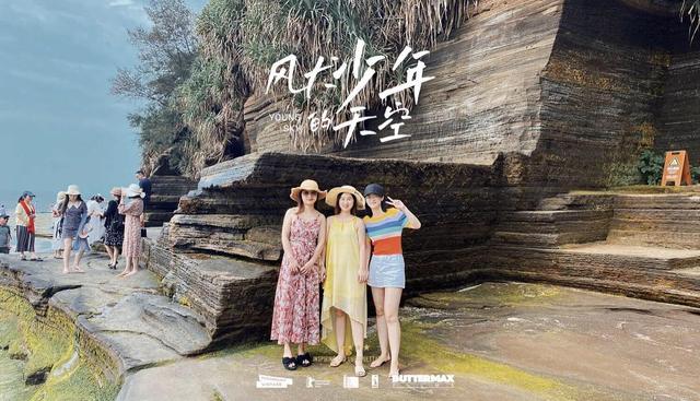 涠洲岛在哪里，涠洲岛和鼓浪屿哪个好玩（这10个地方强烈推荐你去）