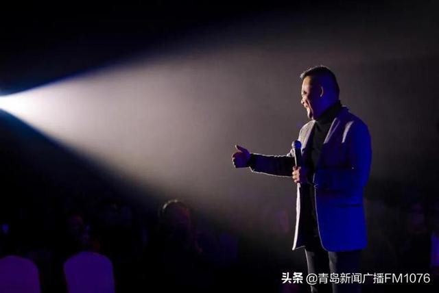 明圣凯 老男孩，生活像一把无情的刀（第30届青岛国际啤酒节崂山会场之山音海乐“激情夏季”原创歌曲来了）