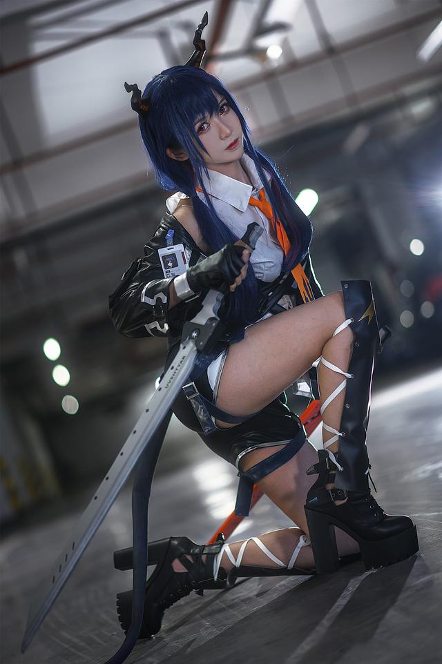 陈sir什么意思，为什么要叫陈sir（四位国人COSER扮演的手游《明日方舟》角色陈SIR）