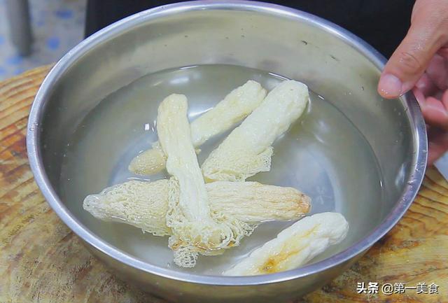 怎样煲鸡汤好喝，怎么煲鸡汤好喝（厨师长教你小绝招）