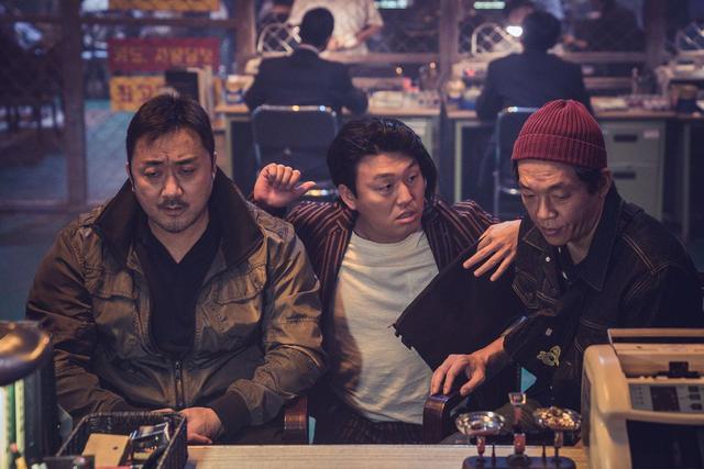 釜山行马东锡结局，釜山行马东锡剧照（明明比《恶人传》更过瘾）