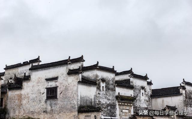 未曾清贫难成人，未曾清贫难成人的意思是什么（不经打击永天真”是什么意思）