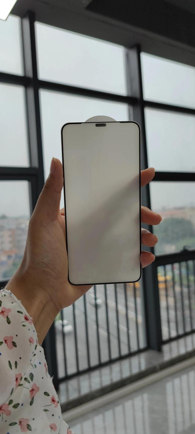 镀膜玻璃怎么钢化，镀膜钢化玻璃是什么意思（max手机保护贴膜钢化膜）