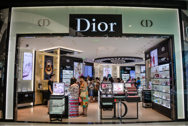 三亚海棠湾免税店，从三亚市区怎么去海棠湾免税店（海棠湾免税店购物攻略）