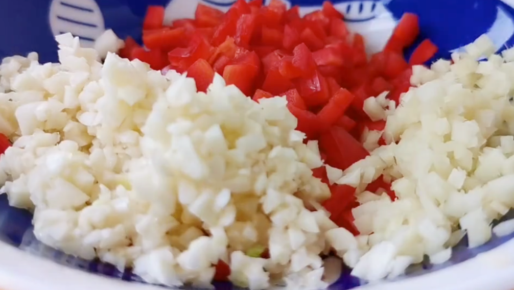 图片[4]-【莲藕鸡肉丸】做法步骤图 外焦里脆嫩 营养又美味-起舞食谱网