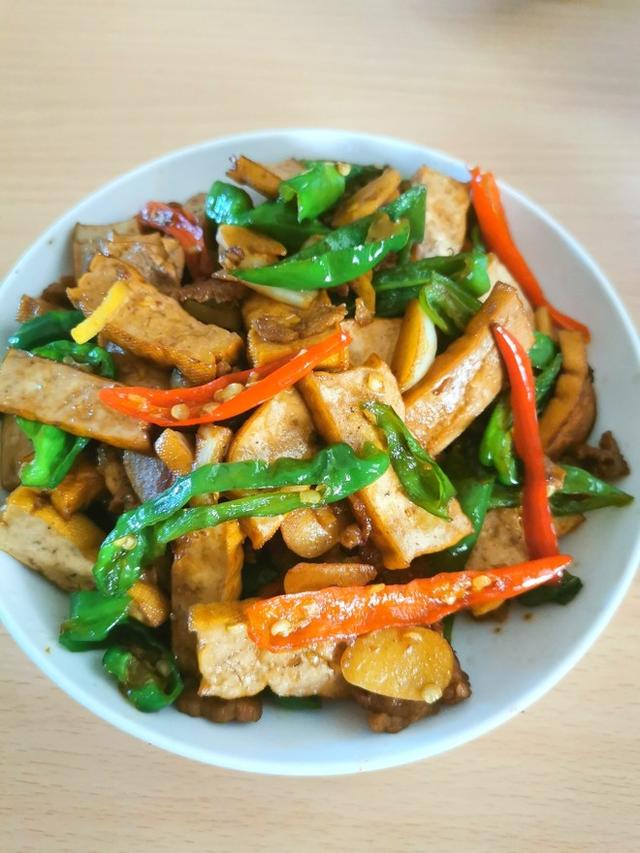 豆腐干儿的做法，家常豆腐干做法（豆干的10种新吃法）