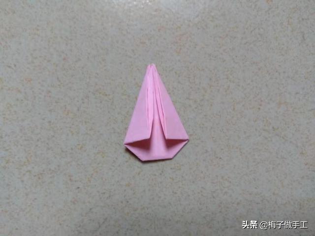 古代纸鞋子的折法，古代纸鞋子的折法视频（漂亮的平底女鞋子怎么折）