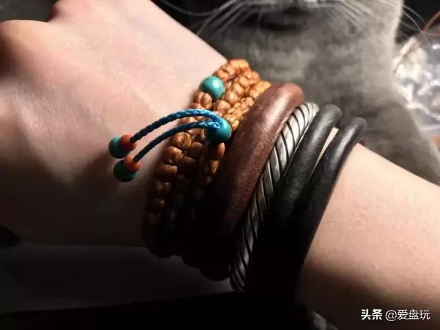 银饰种类及特点，手串里搭上这类东西