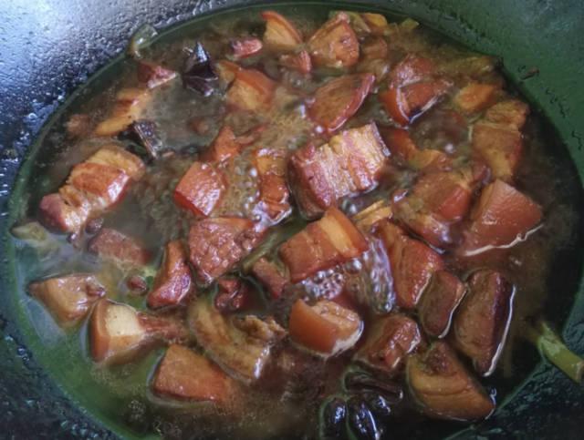 糖稀炸红烧肉怎么炸，糖稀炸红烧肉怎么炸好（这方法大厨一般不说）