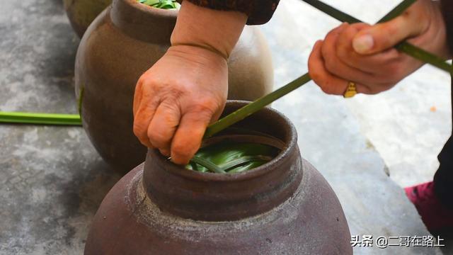 榨菜头怎么做咸菜，榨菜头怎么做咸菜窍门（榨菜之乡这样做的老咸菜保存10年也不坏）