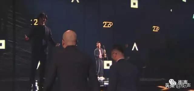 荒井十一是日本人吗，荒井十一为什么弄个日本名（“耗”出来的金曲奖制作人）