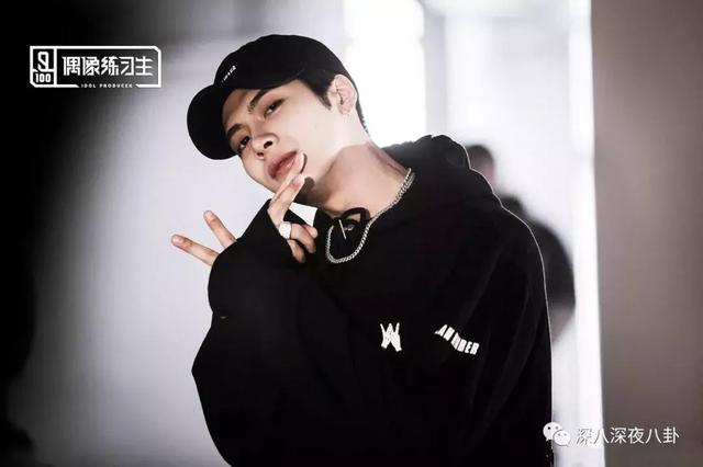 王嘉尔嘎嘎的名字怎么来的,王嘉尔的外号嘎嘎怎么来的(王嘉尔被大家熟知是他回国后参加的综艺) 王嘉尔嘎嘎的名字怎么来的,王嘉尔的外号嘎嘎怎么来的(王嘉尔被大家熟知是他回国后参加的综艺)