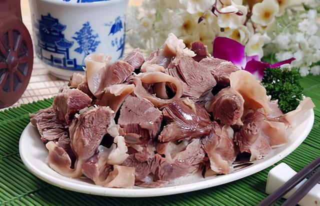 护心肉怎么做好吃，猪护心肉怎么做好吃（很多人总忘了这一步）