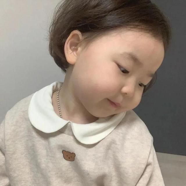 夸人好看的彩虹屁，夸人的彩虹屁有哪些（朋友圈夸人的彩虹屁~<女生>）