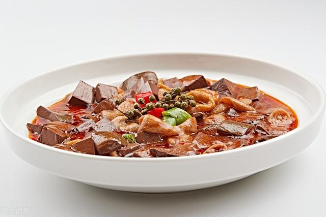 鸡血能不能吃，鸡血能吃吗（一篇文章告诉你怎么选）