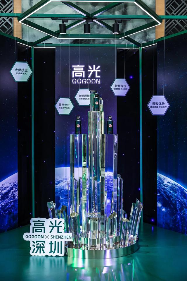 眼里有光是什么意思，男人看女人眼里有光是什么意思（那些眼里有光的年轻人）