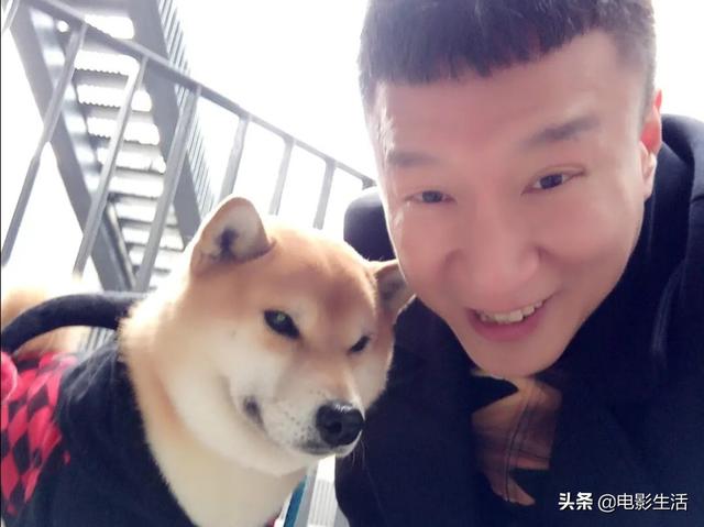 全民目击演员表介绍，开头出场的那个女证人是哪个演员?就是开庭前向司机八卦半（是国产良心之作却被批毁三观）