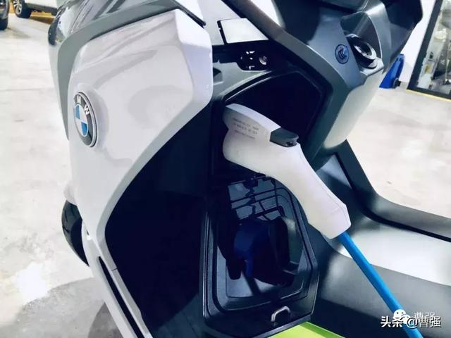 机车是什么意思网络用语，你很机车是什么意思网络用语（一起聊聊关于摩托车的那些事）