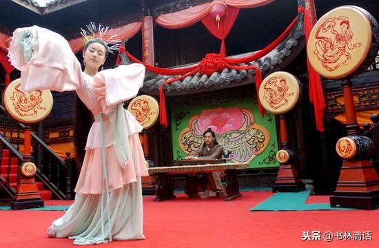 龙葵以及广袖流仙裙，龙葵广袖流仙裙图片（慕沙：看我的金字塔下摆）