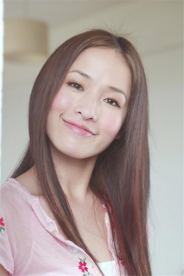 萧亚轩的男朋友，萧亚轩现任男朋友（萧亚轩与十五个男友的激荡情史）