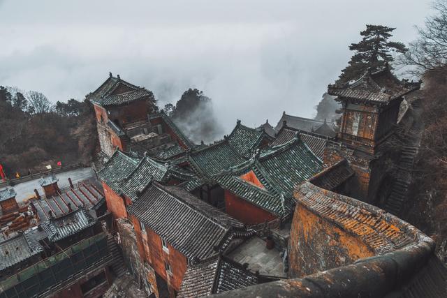 真正的武当山在哪里，与武当山并称四大道教名山