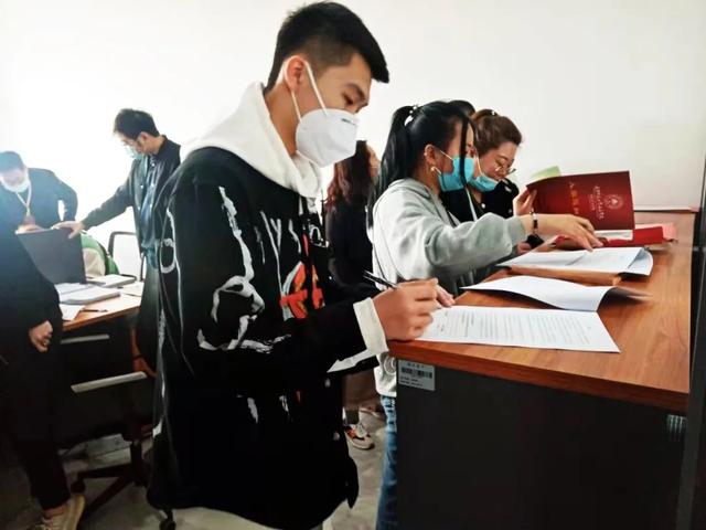 辽宁师范大学海华学院，辽宁师范大学海华学院毕业证是一样的吗（辽宁师范大学海华学院喜迎新生）