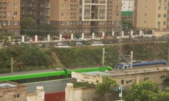 西安到榆林动车有哪些站，西安到榆林动车途经哪些站（西安-榆林动车全程5小时29分）