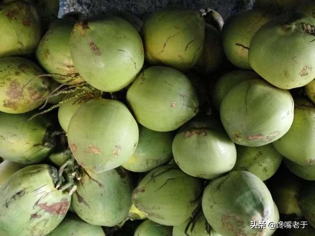 菠萝蜜怎么剥皮小窍门，如何剥菠萝蜜（公认“最难剥皮的6种水果”）