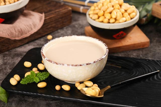 正确的榨豆浆方法，豆浆香浓无豆腥味
