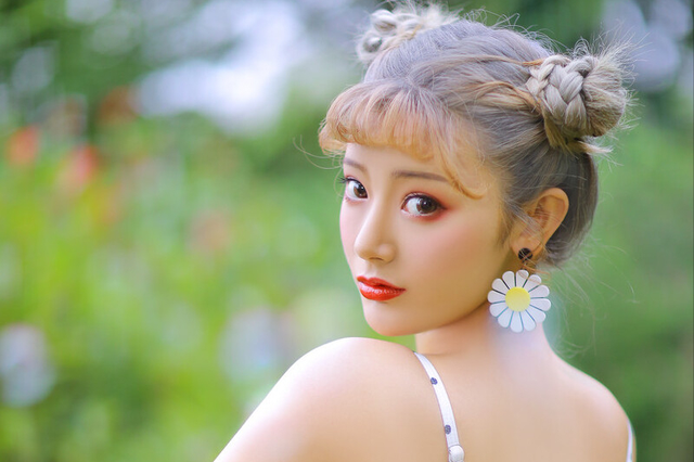 云舒的寓意是什么，和光同尘,与时舒卷（爸爸给女儿起名“小园”）