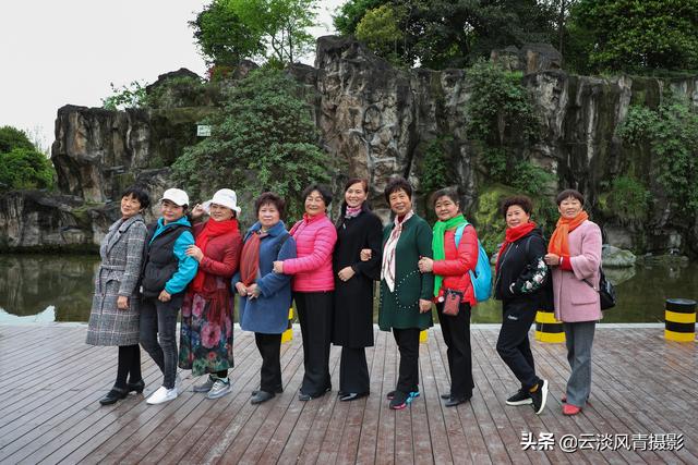 最简单能令人放松心情的图片 偶尔防空一下自己，让人心情放松的图片（醉倒在那片春色里）