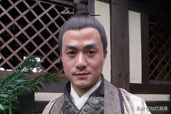 形容心事放不下心里不快活的成语，因为有心事不快活成语（三国成语故事：闷闷不乐）