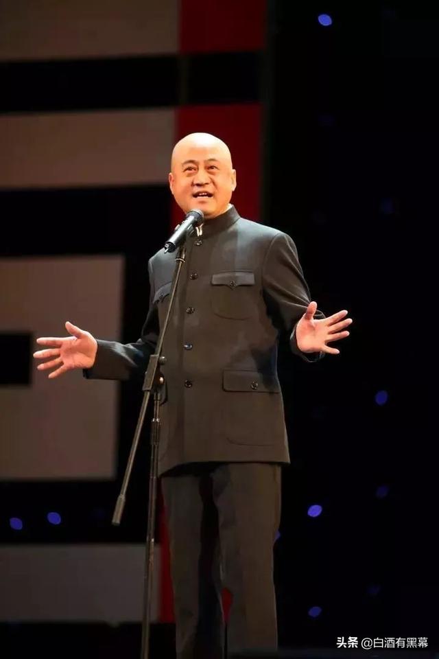 中国相声大师排名，相声大师排名是这样的（您就当个笑话看看得了）