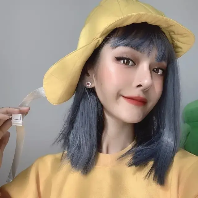 念七 精致女生染发社会酷头像微信，念七 精致女生染发社会酷头像（各种发色的小姐姐头像）