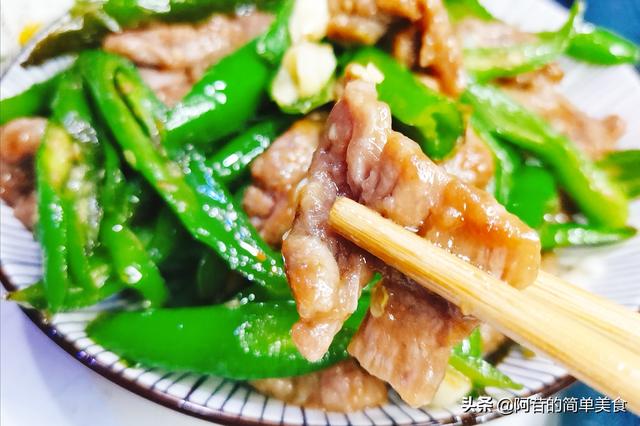怎样炒牛肉嫩又好吃，牛肉怎么炒才嫩（教你一个小窍门）