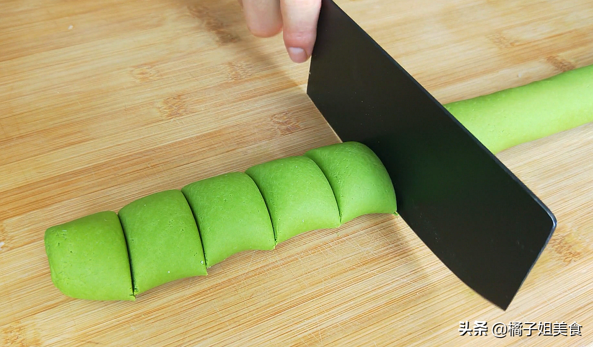 圖片[5]-創新中秋月餅：土豆芝麻椰蓉月餅做法 無水無油 健康又美味-起舞食譜網