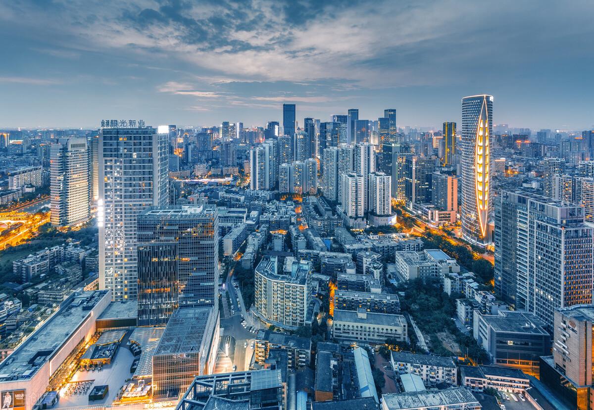 拿着购房合同能落户吗（成都买房落户条件有哪些）