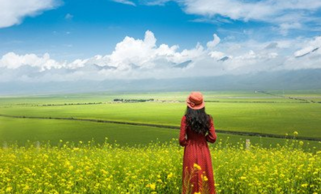 说一个女人端庄是什么意思(形容一个女人端庄是什么意思)