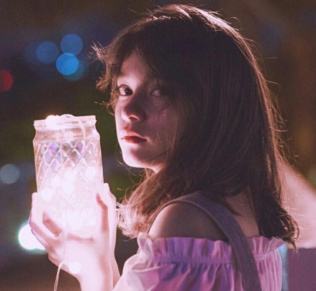 【优质/男】左灯右行，微信头像，【优质/男】左灯右行（我爱你有种左灯右行的冲突）