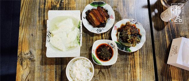 重庆豆花吃法，才是重庆人的午间最佳选择