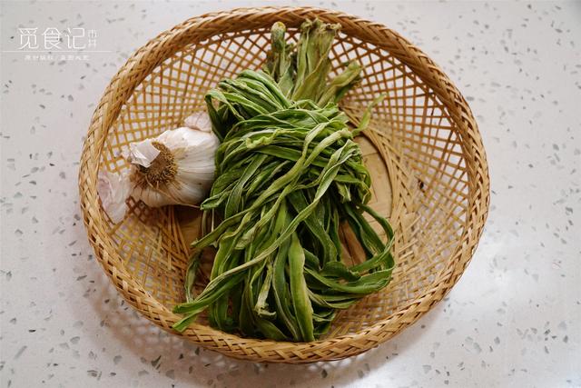 贡菜是什么菜做的，贡菜到底是什么菜（碰上这菜我从不放过）