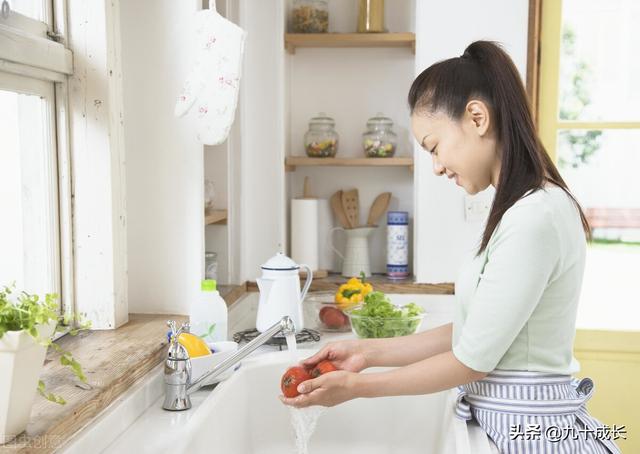 宝妈怎么做自媒体，宝妈怎么做自媒体 新手？