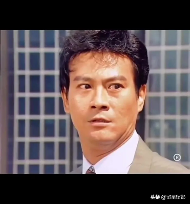 反转地球歌词，反转地球歌词英文（震撼《倒转地球》超500万播放）