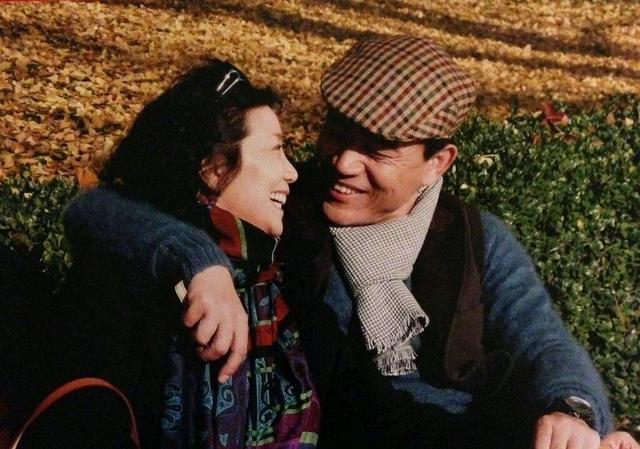 演员李海洋图片，何冰妻子李海洋（个个将妻子捧在手心）